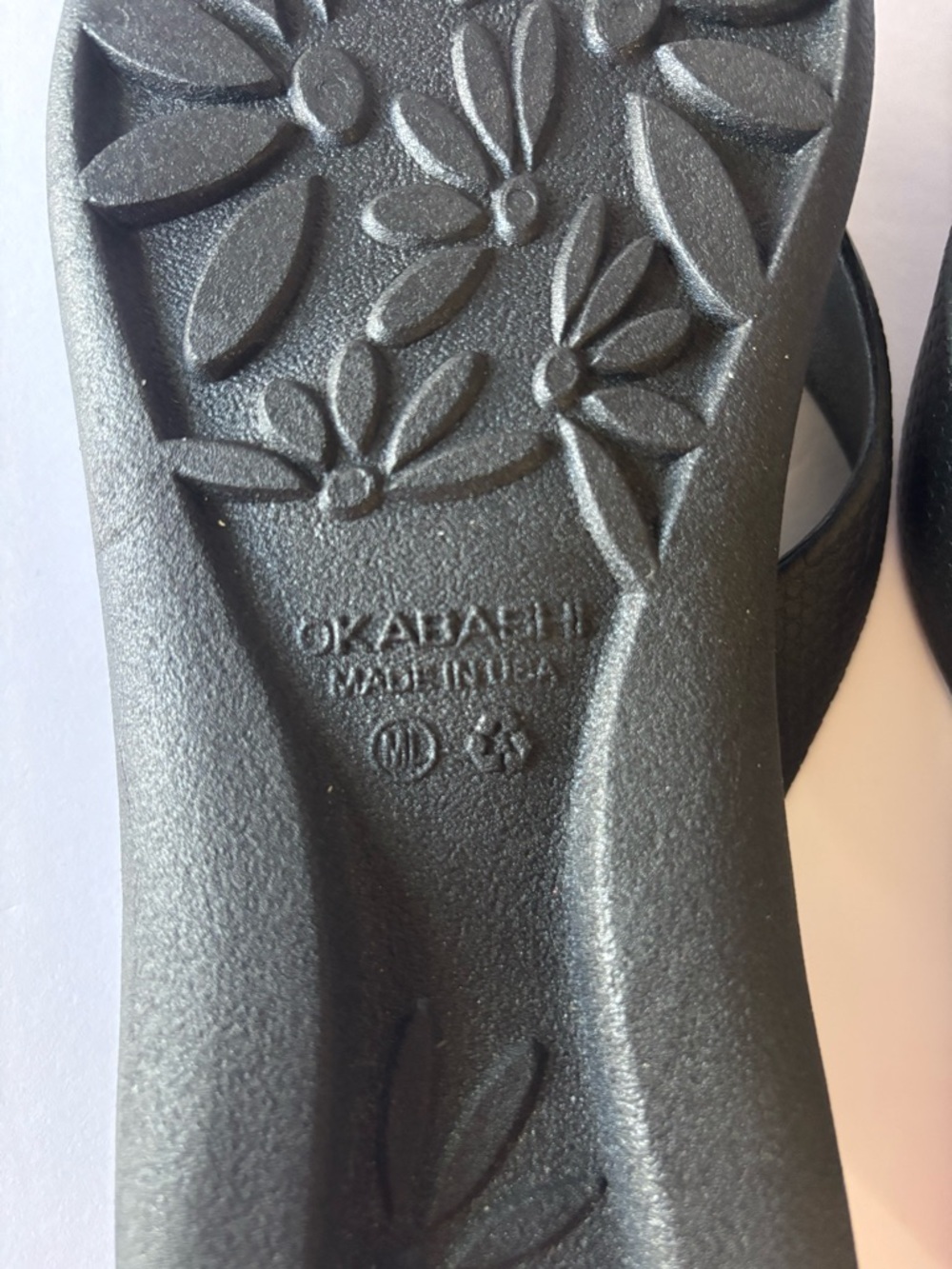 Okabashi Maui Flip Flops Black Sandals Women's Size ML - Picture 7 of 8